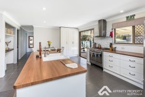 8 Alexander Avenue