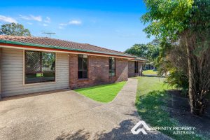 20 Augustins Cres Petrie