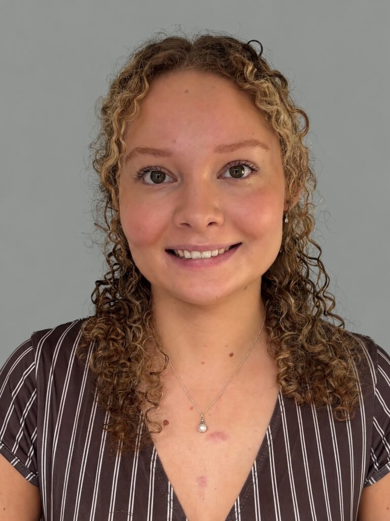 Laila Harris headshot photo