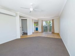 9  21 Charles St Caboolture