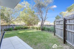 2/40 Lovegrove Street