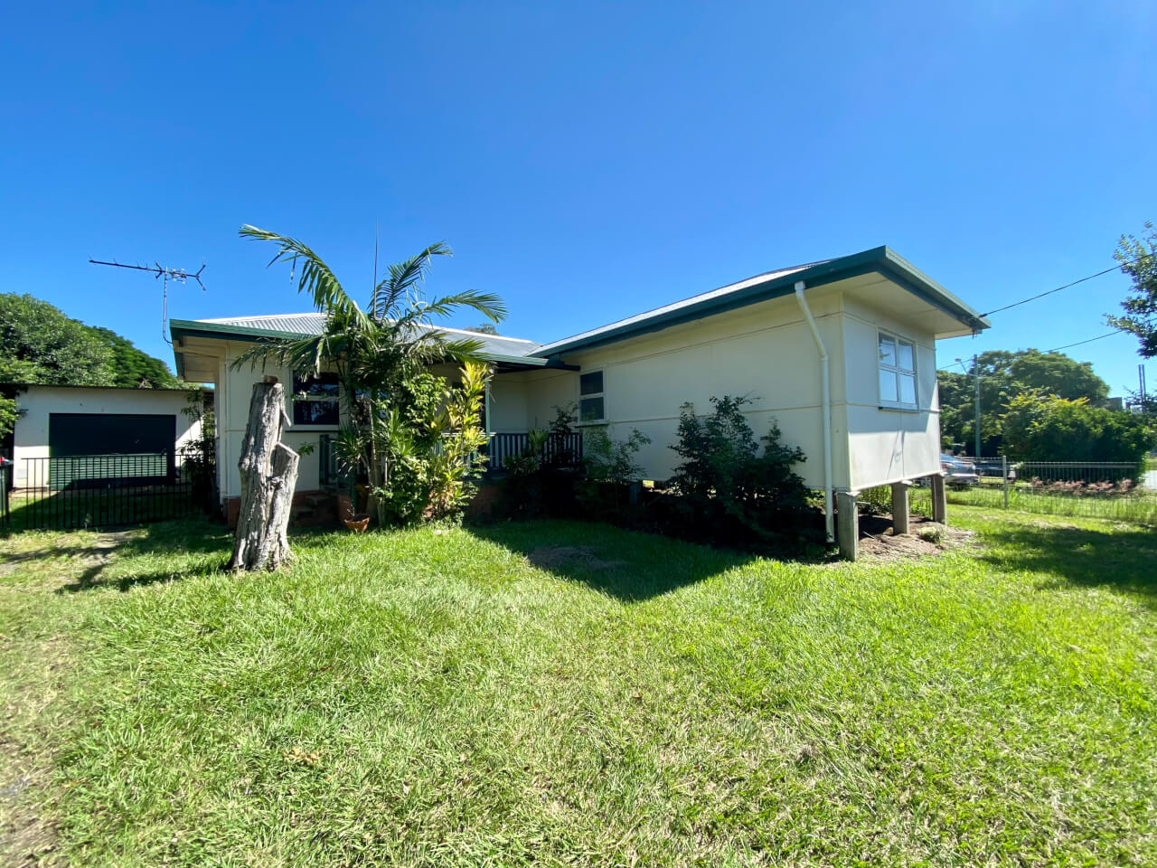 34 Ebert Parade