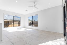 24 Affinity Bvd Morayfield