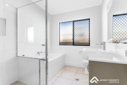 24 Affinity Bvd Morayfield