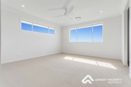 14 Laceflower St Narangba