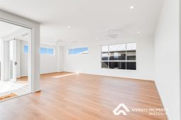 14 Laceflower St Narangba