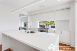 14 Laceflower St Narangba