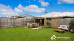 1/1 Nandina Court, Morayfield