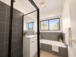 68 Carwell Ave Petrie