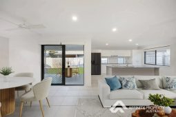 70 Regatta Circuit Burpengary