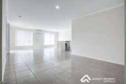 2  17 Glasshouse Street Caboolture