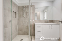 47 Regatta Circuit Burpengary